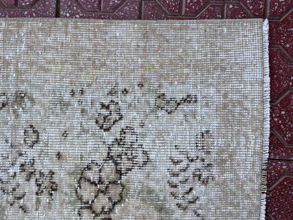 Handwoven Turkish Oushak Rug 4x7: Wool & Cotton Vintage Design