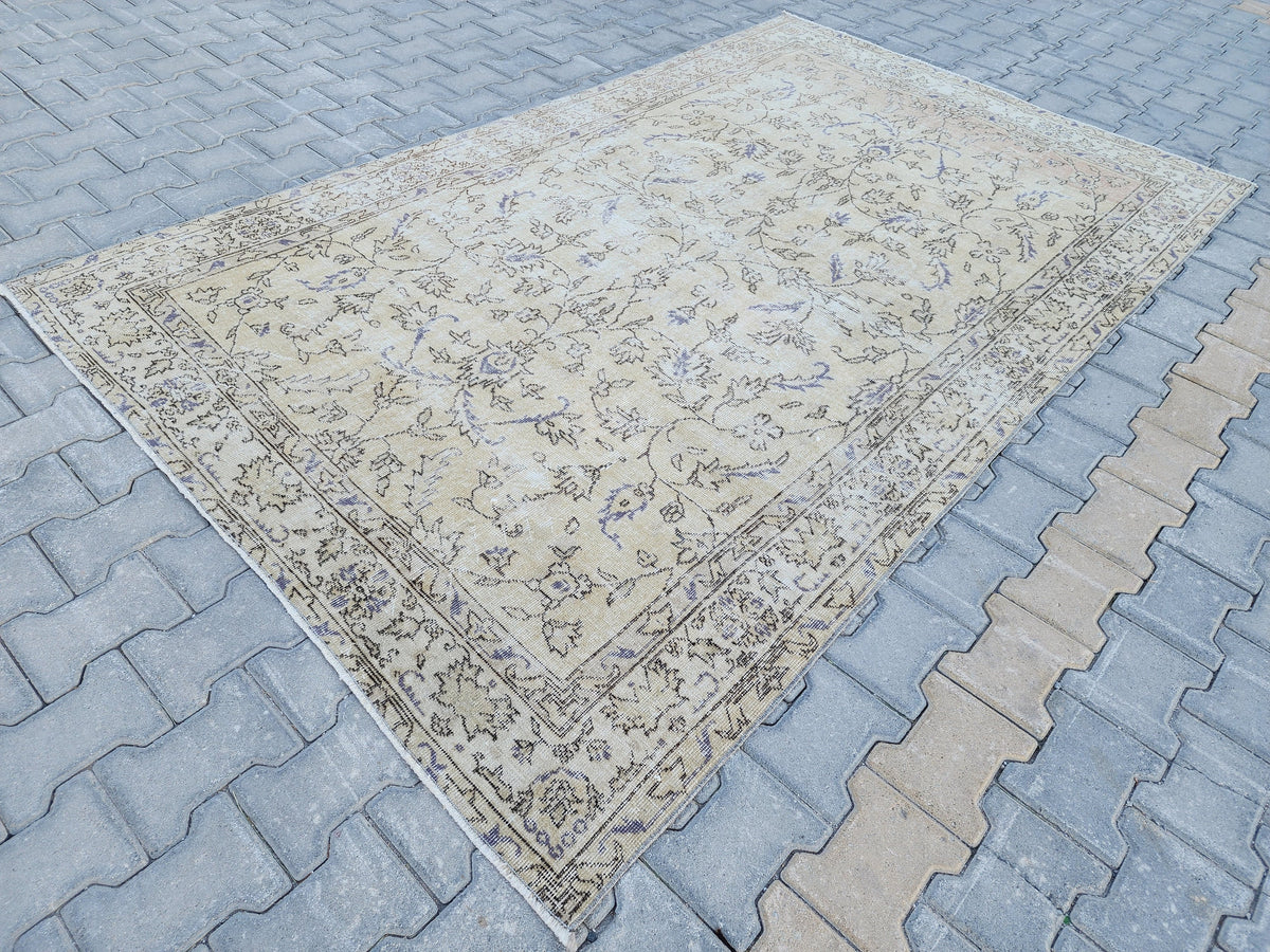 Handwoven Turkish Oushak Rug: 5x8 Beige Wool & Cotton Rug