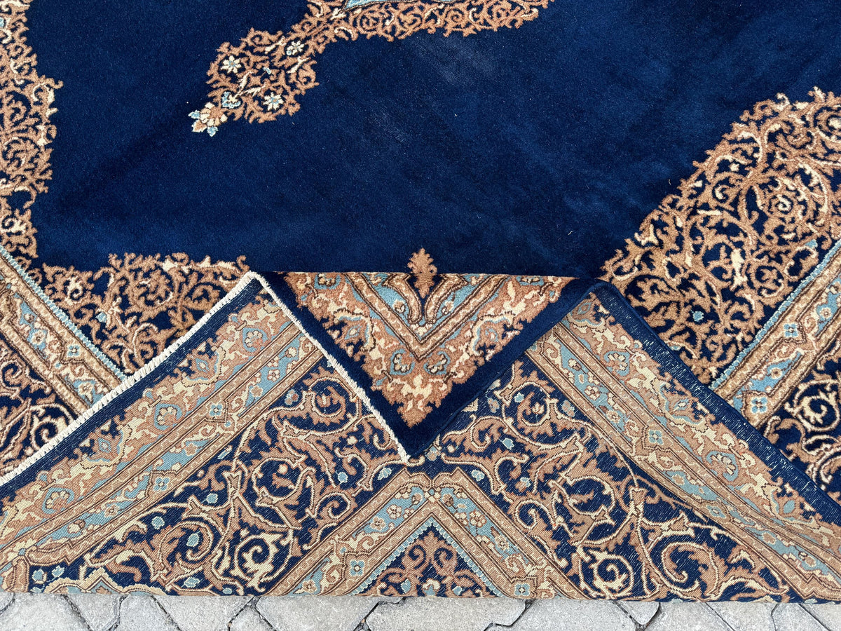 10x13  Vintage Wool Rug, Hand Knotted Turkish Oriental, Neutral Blue Carpet