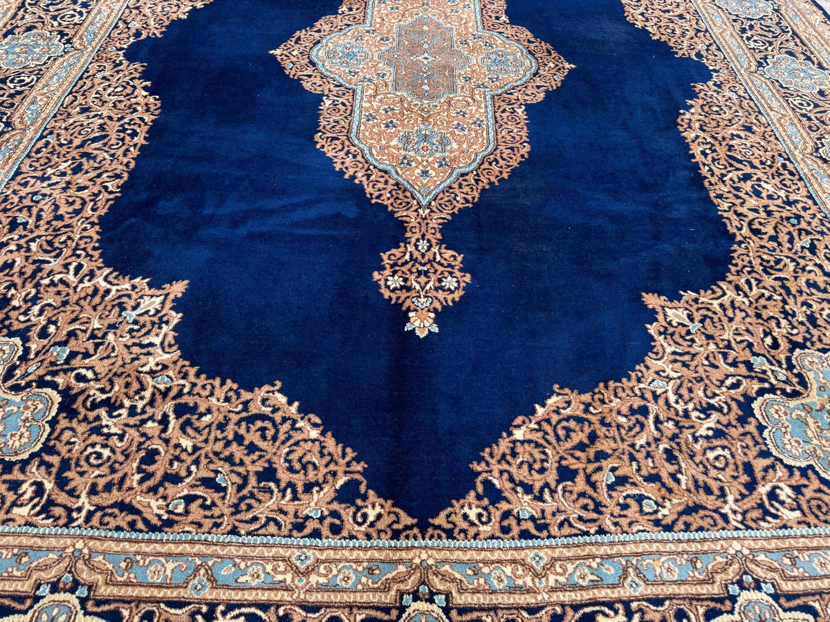 10x13  Vintage Wool Rug, Hand Knotted Turkish Oriental, Neutral Blue Carpet