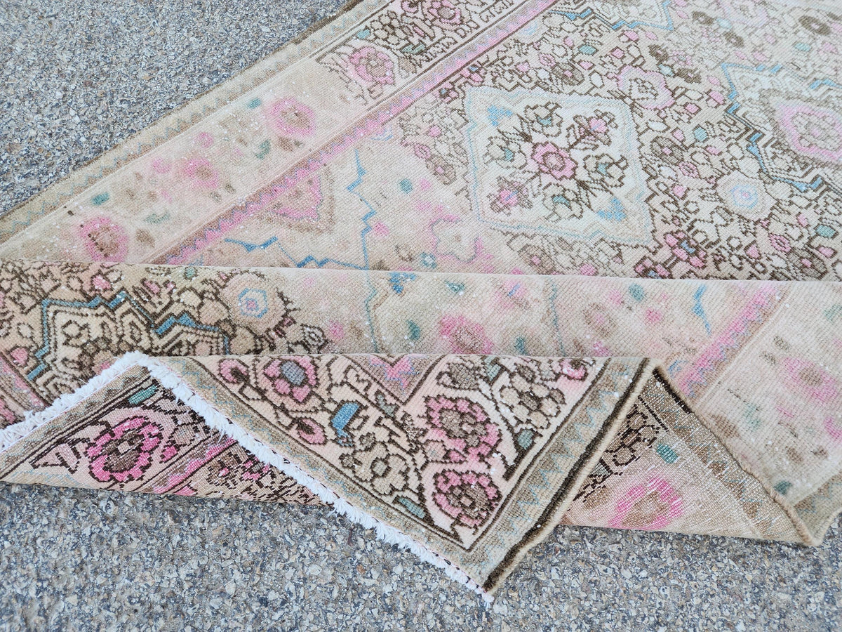 Vintage Neutral Runner Rug 3x9: Hand Knotted, Pink And Brown