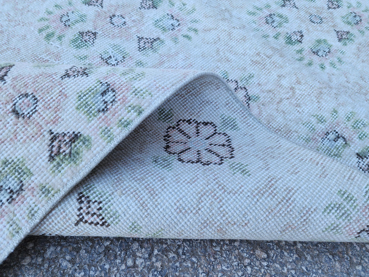 3x6 Neutral Small Runner Rug: Hand Knotted, Entry Decor