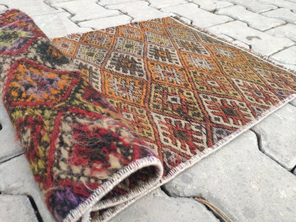 Handmade Small Kilim Rug: Authentic Loom Rug (1.41x2.30 ft)