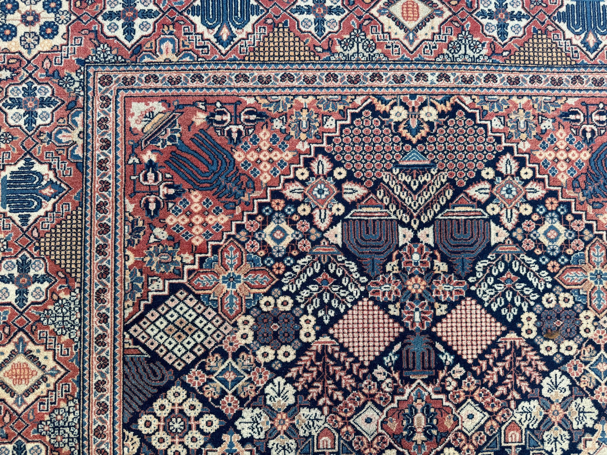 5x7 Antique Turkish Wool Rug: Handcrafted Bohemian Area Rug