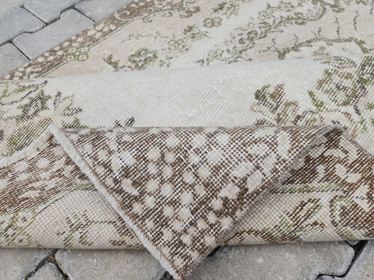 4x7 Vintage Turkish Oushak Rug: Handwoven Wool & Cotton