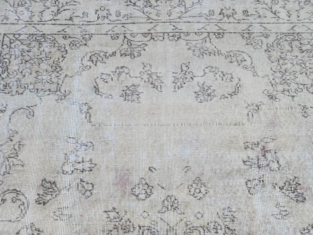Oushak Rug 5x9: Turkish Wool Bohemian Design, Rustic Farmhouse Decor