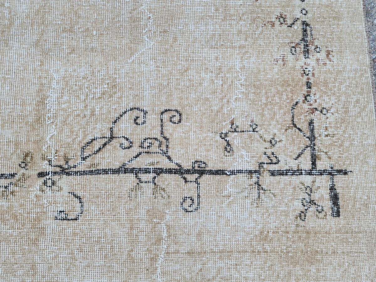 7x9 Beige Oushak Rug: Handwoven Turkish Wool, Muted Rustic Design