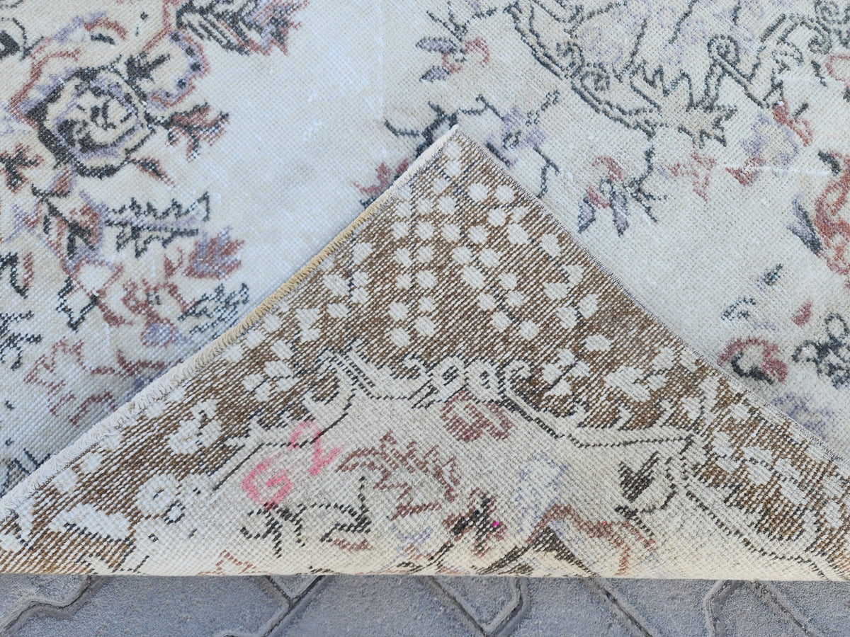 Handwoven Turkish Oushak Rug 3x6: Wool & Cotton Medallion Design