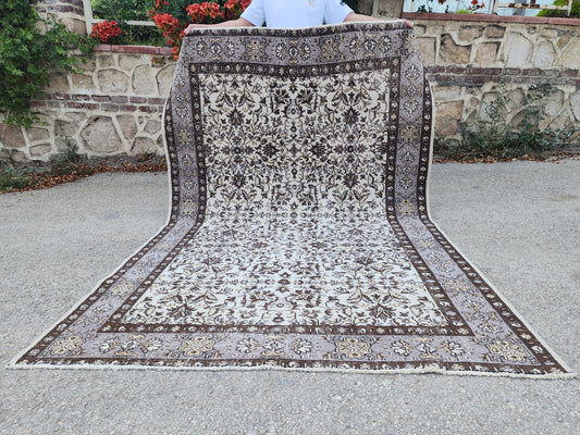 Neutral Vintage Rug 5x8, Living Room Area Decor, Rustic Farmhouse Decor, Dining Room