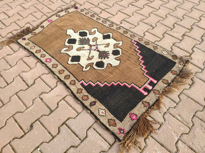 Handwoven Wool Kars Vintage Rug: Bohemian Brown Accent Rug (2.03x3.51)