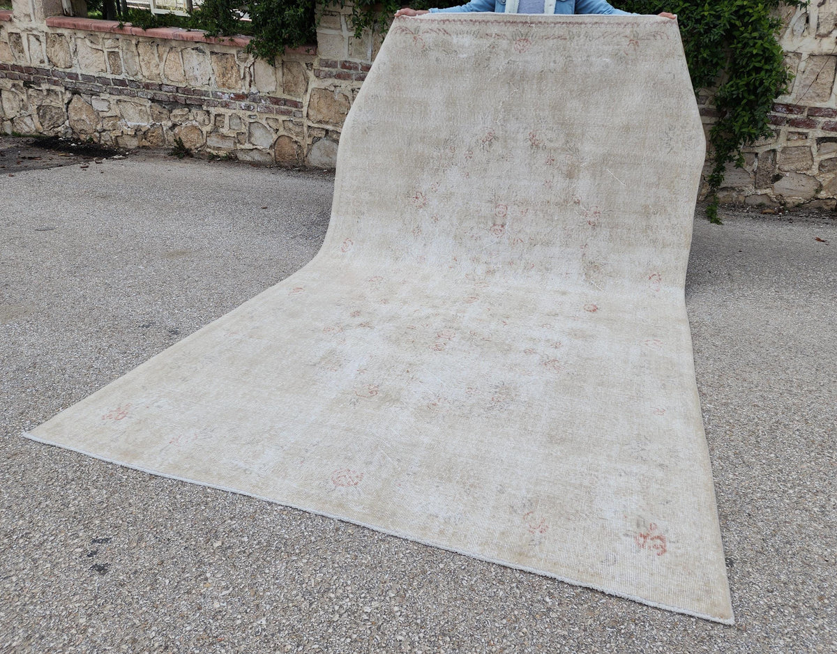 6x10 Turkish Wool Rug: Handwoven Floral Beige Oushak Rug