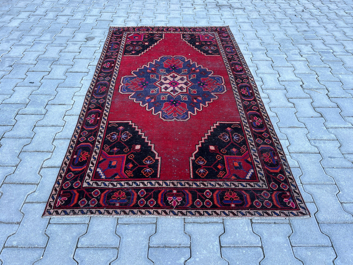4x7 Vintage Oushak Rug: Hand Knotted Wool Oriental Rug