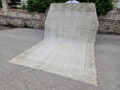 Handmade Wool Oushak Rug 7x10: Turkish Neutral Area Rug