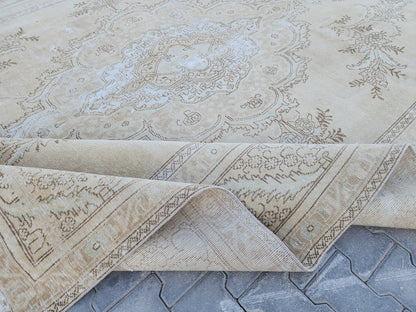 Vintage Oushak Rug 9x12: Beige & Gray Hand-Knotted Turkish Rug