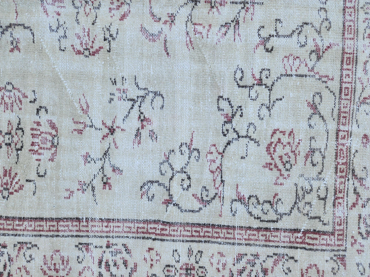 Handwoven Turkish Oushak Rug 6x9: Wool & Cotton Blend