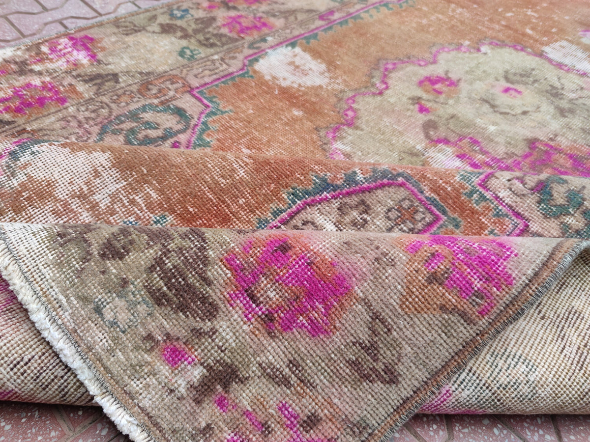 Handwoven Oushak Loom Rug 4x7: Turkish Bohemian Decor
