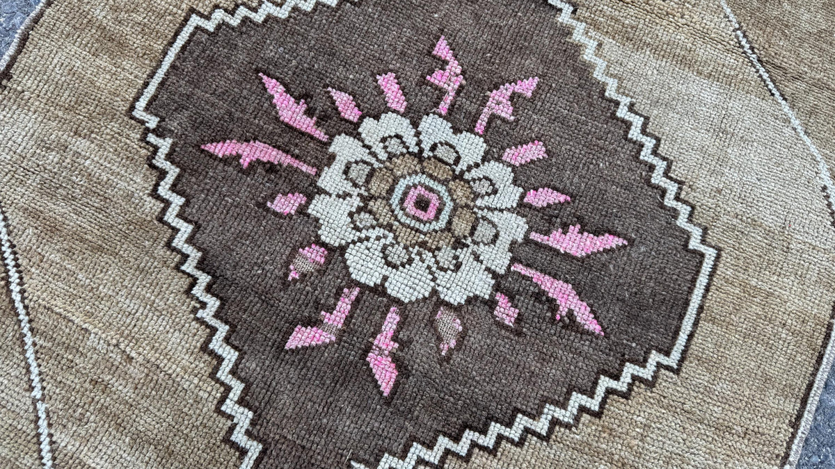 3x7 Small Kars Rug, Hand Knoted Boho Decor, Wool on Wool Brown Carpet