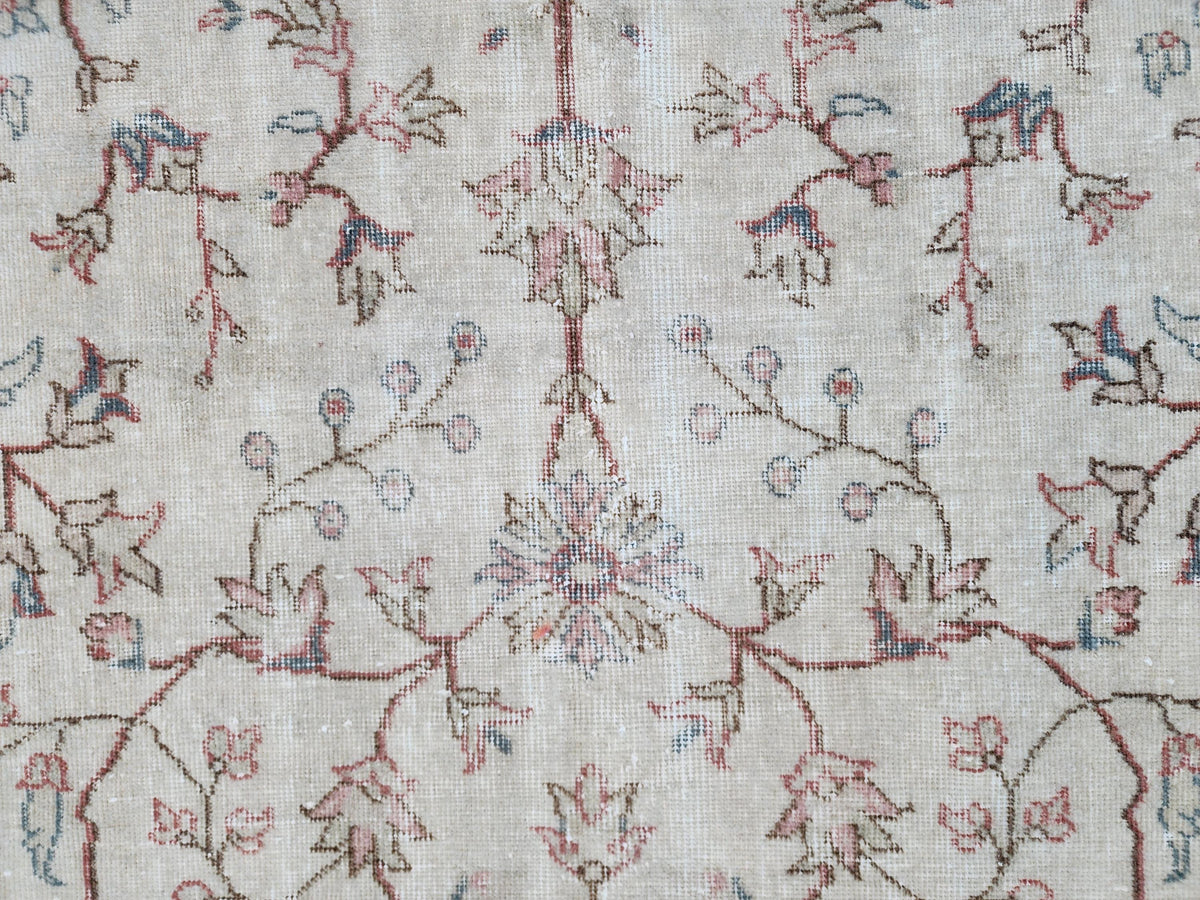 Handwoven Oushak Wool Rug 5×8 Neutral Beige Turkish Area Rug