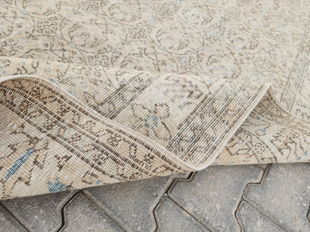 Handwoven Turkish Oushak Rug: 5x9 Wool & Cotton Area Rug