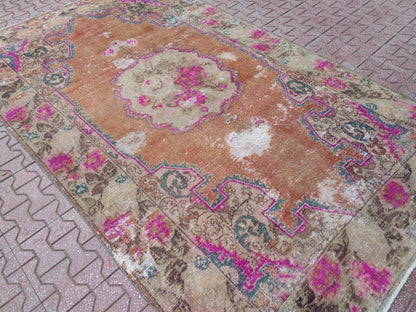 Handwoven Oushak Loom Rug 4x7: Turkish Bohemian Decor