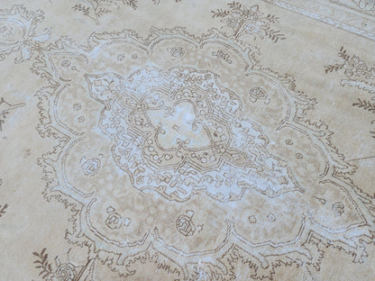 Vintage Oushak Rug 9x12: Beige & Gray Hand-Knotted Turkish Rug