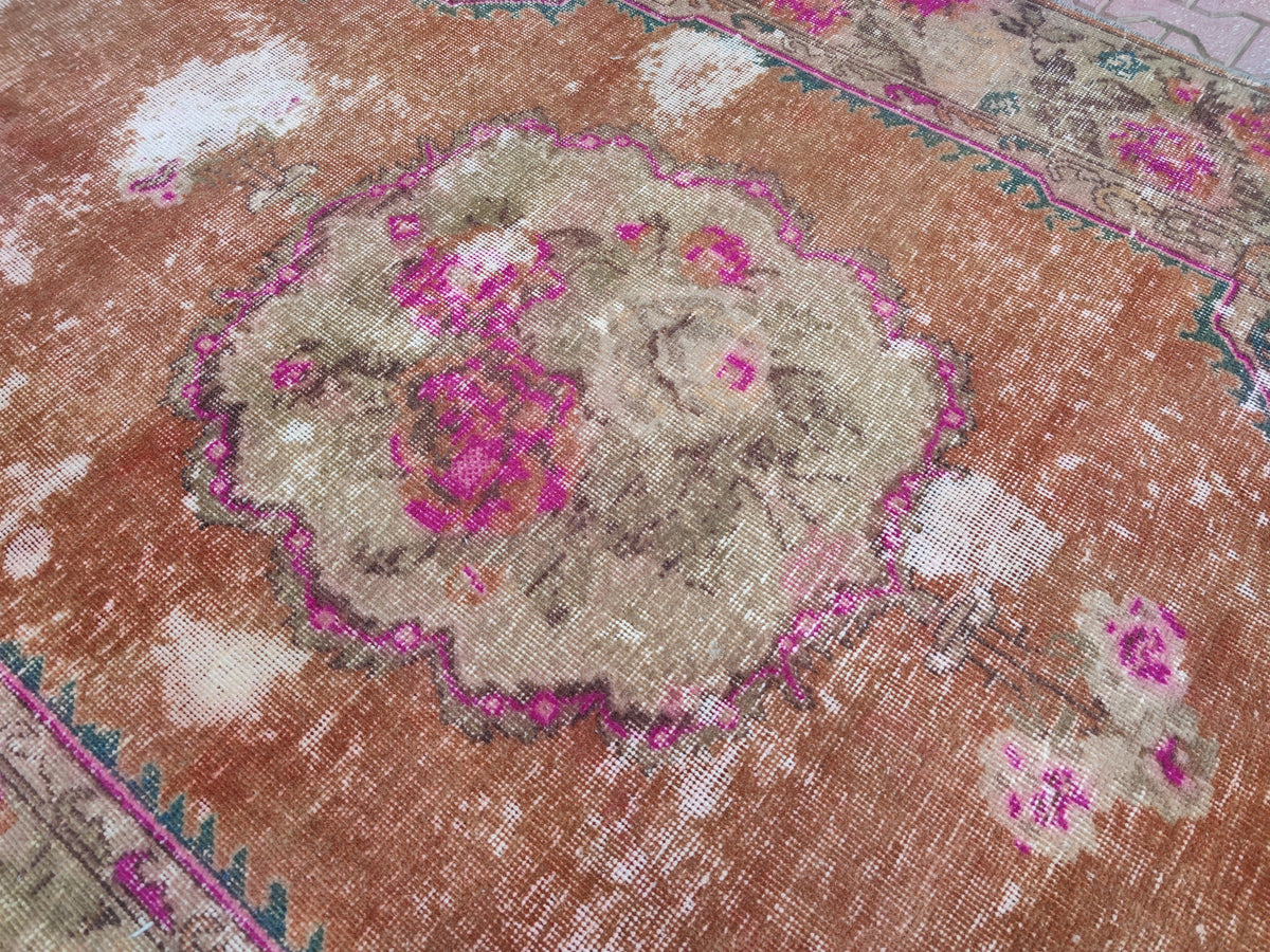 Handwoven Oushak Loom Rug 4x7: Turkish Bohemian Decor