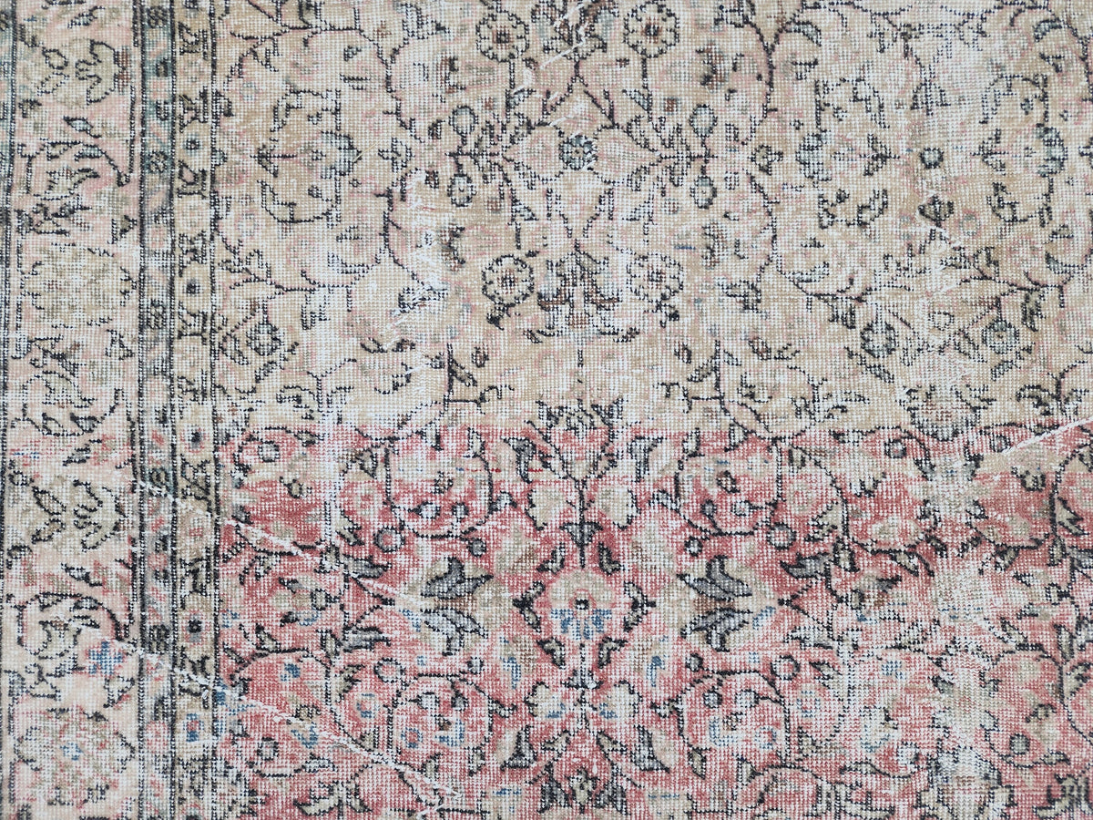 7x10 Vintage Turkish Rug: Beige and Pink Oriental Oushak Rug