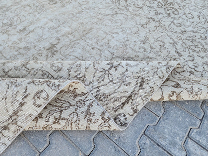 6x9 Vintage Oushak Rug: Hand-Knotted Neutral Bohemian Rug