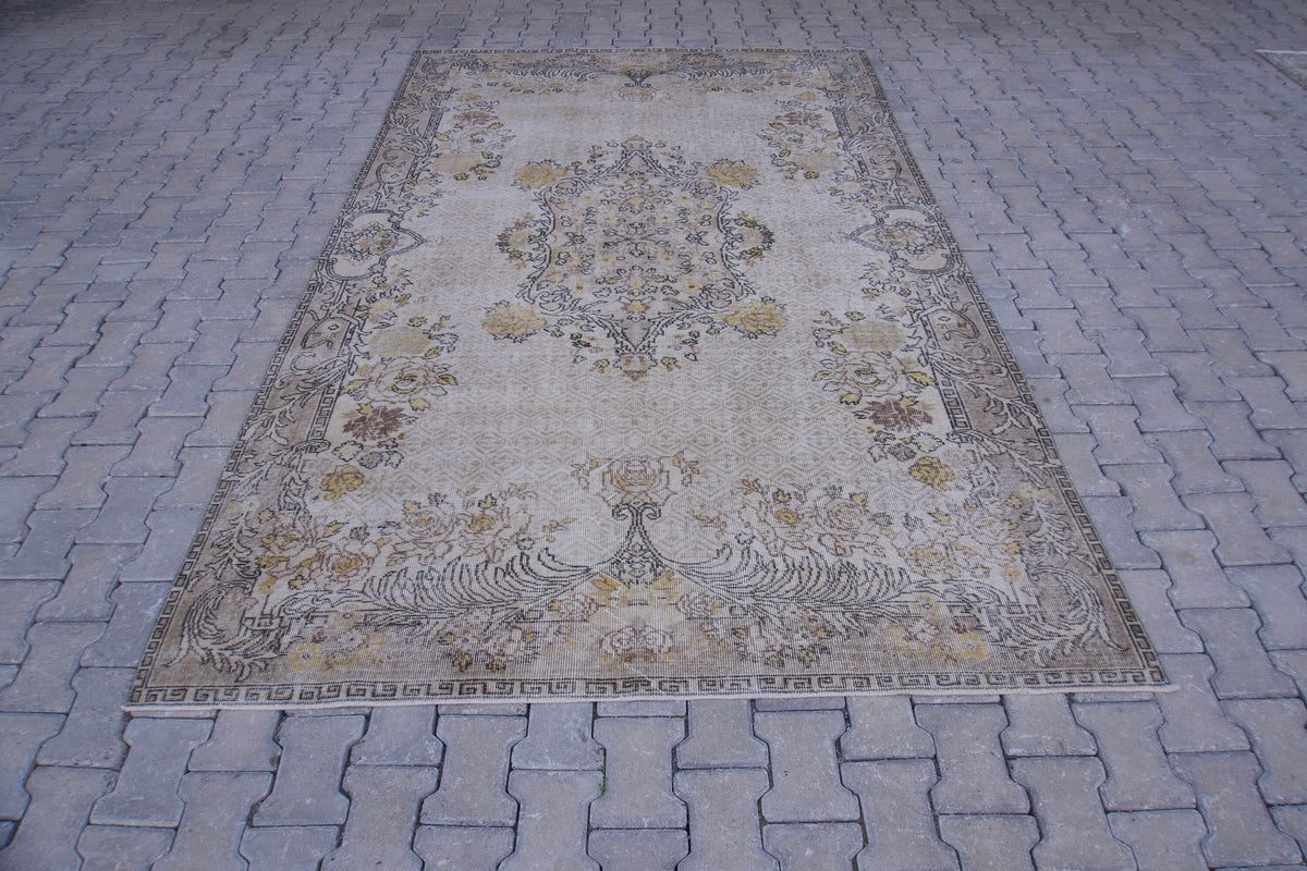 6x10 Turkish Area Rug, Boho Floral Design, Living Room Decor