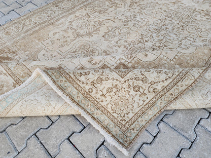 7x11 Hand Woven Wool Rug: Home Decor Rustic Decor, Beige and Brown Carpet