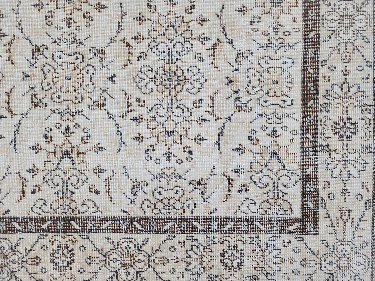 Neutral Handmade Oushak Rug 6x10: Wool Turkish Oriental Area Rug, Farmhouse Decor