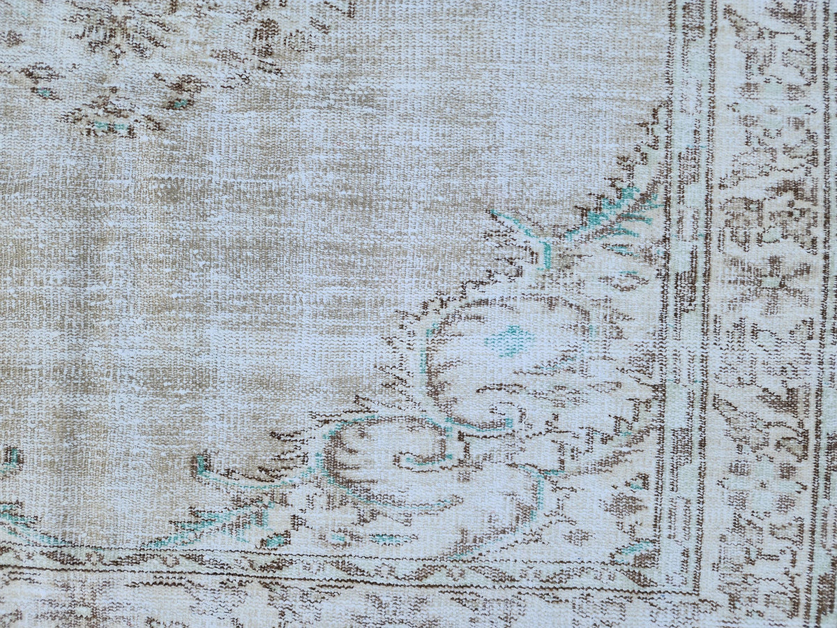 6x9 Vintage Rug, Turkish Hand Made, Oushak Medallion Design, Eco Friendly