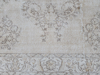 6x9 Vintage Oushak Rug: Handknotted Wool Isparta Carpet
