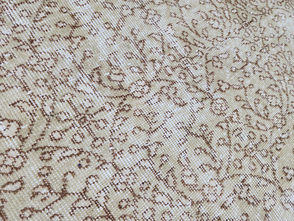 Neutral Vintage Area Rug 6x10, Hand Knotted, Turkish Hand Woven, Beige And Green