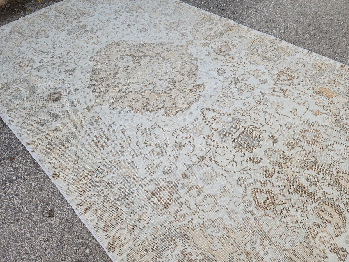 Neutral Rug 5x9, Isparta Wool HandCrafted, Dining Room Decor