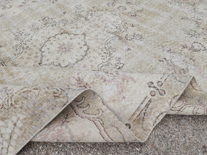 Hand Knotted Wool Oushak Rug 7x10: Beige Rustic Farmhouse Style