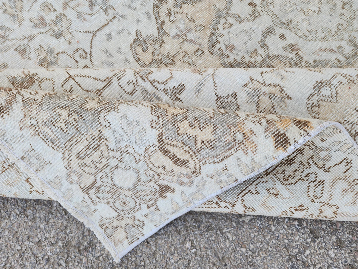Neutral Rug 5x9, Isparta Wool HandCrafted, Dining Room Decor