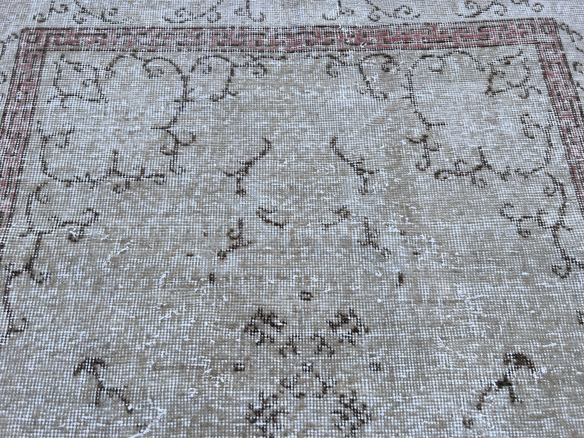Handwoven Turkish Oushak Rug 4x7: Neutral Bohemian Wool Rug