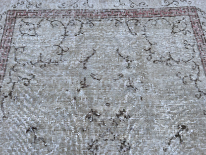 Handwoven Turkish Oushak Rug 4x7: Neutral Bohemian Wool Rug