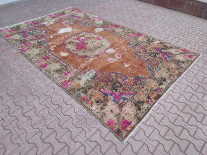 Handwoven Oushak Loom Rug 4x7: Turkish Bohemian Decor