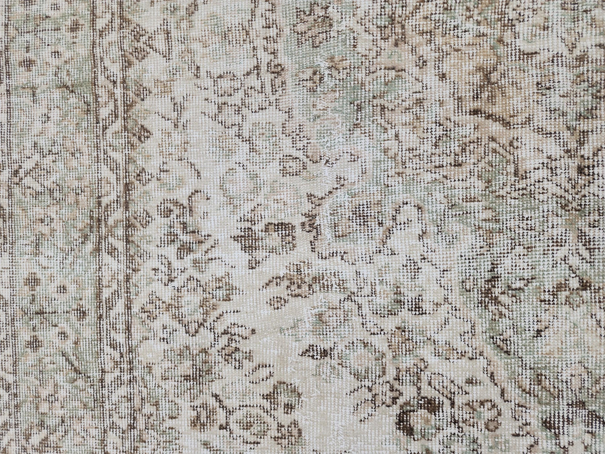 Hand Knotted Turkish Rug 6x10: Neutral Beige Wool Oushak Rug