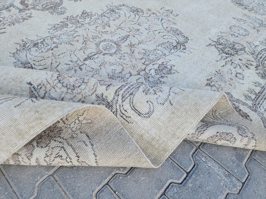 Turkish Rug 6x9, White Neutral Boho Vintage Decor