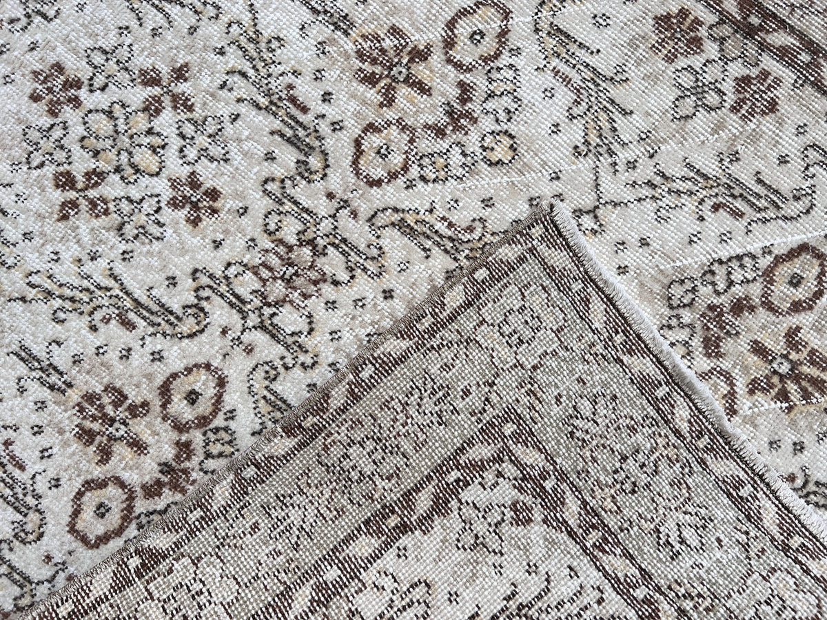4x7 Handwoven Turkish Oushak Rug: Neutral Gray Wool & Cotton