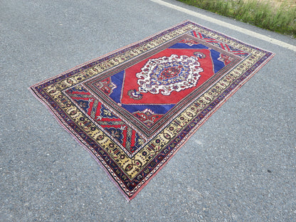5x8 Vintage Oushak Rug: Hand-Knotted Oriental Wool Rug