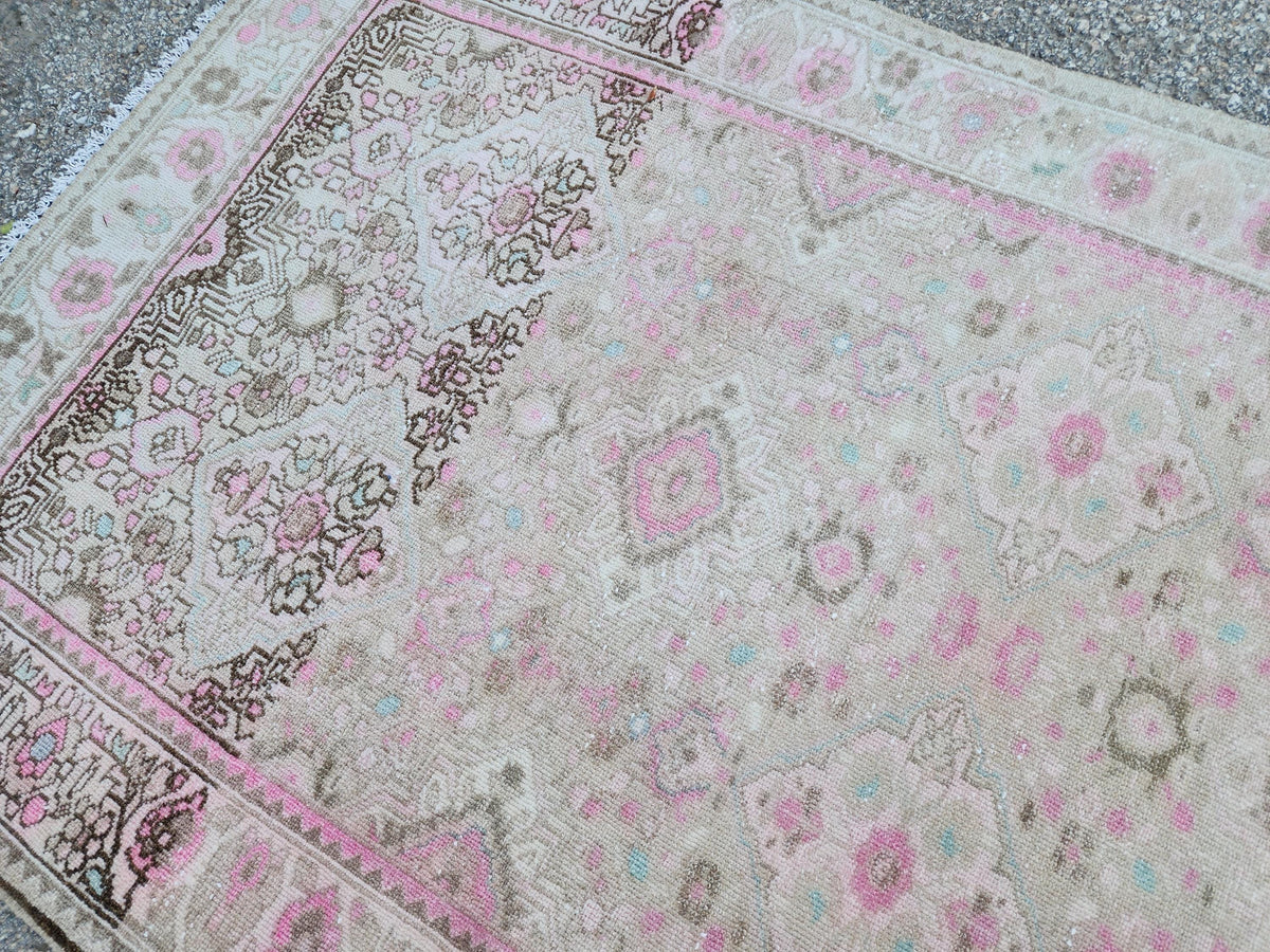 Vintage Neutral Runner Rug 3x9: Hand Knotted, Pink And Brown