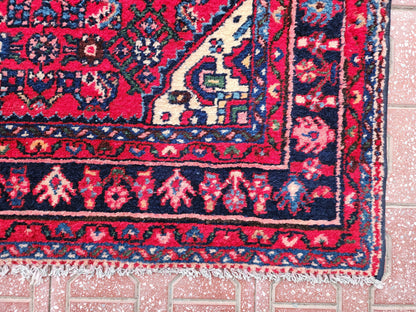Vintage Oushak Rug 4x6: Handwoven Wool Turkish Rug