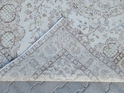 5x8 Vintage Turkish Oushak Rug: Handwoven Wool & Cotton