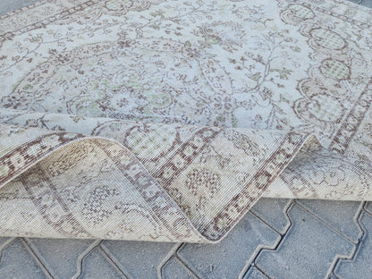 5x8 Vintage Turkish Oushak Rug: Handwoven Wool & Cotton
