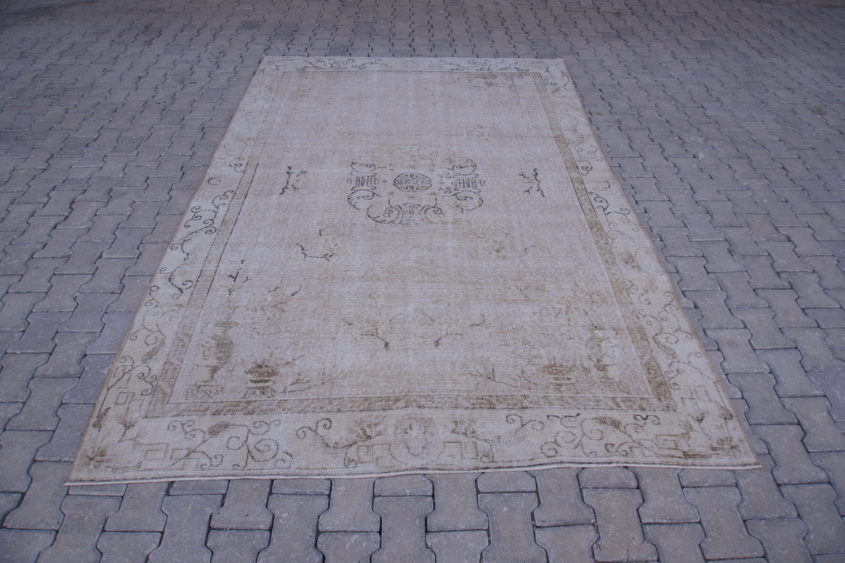 6x9 Handwoven Turkish Oushak Rug: Neutral Beige Wool, Oriental Style