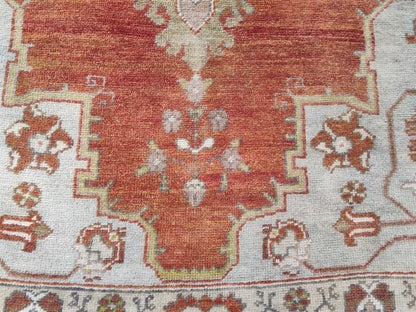 Vintage Oushak Rug 4x8: Hand-Knotted Wool Hallway Carpet